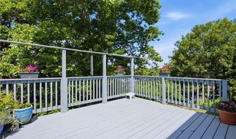 18 Continental Dr, Middletown, RI 02842