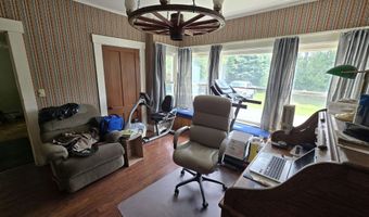 144 W Cobble Hill Rd, Barre, VT 05641