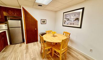 1045 Broadway, Bangor, ME 04401