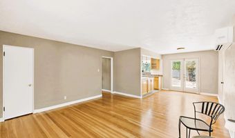 805 INDIANA St SE, Albuquerque, NM 87108