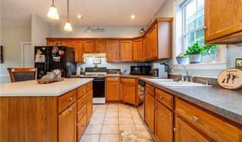 50 S Pond Dr, Coventry, RI 02816