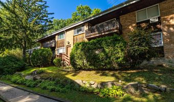 200 Woodmont Ave 98, Bridgeport, CT 06606