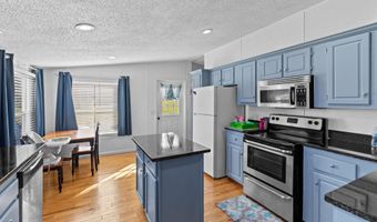 921 Rocky Summit Rd, Bean Station, TN 37708