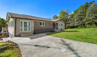 2416 Cherokee Dr, Bean Station, TN 37708