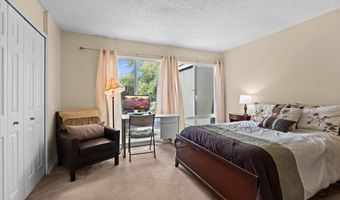 1637 NW MIDLAKE Ln, Beaverton, OR 97006