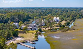 229 Coosaw Point Blvd, Beaufort, SC 29907