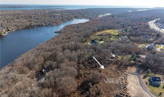 60 Hillside Ct, North Kingstown, RI 02874