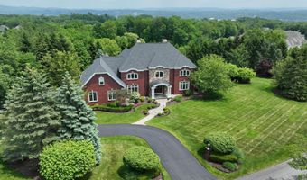 1 Stoneridge Dr, Albany, NY 12211