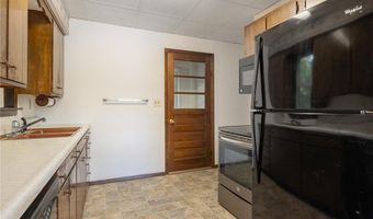 1868 W Ox Yoke Rd NW, Backus, MN 56435