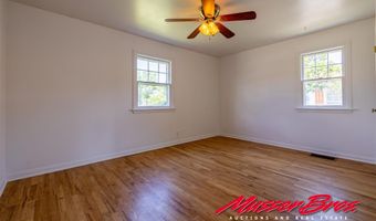 2122 Peake Ave, Cody, WY 82414