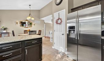 1452 Cedar Bluff Dr, Ballwin, MO 63021