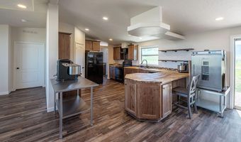184 BUTTERCUP Ln, Bedford, WY 83112