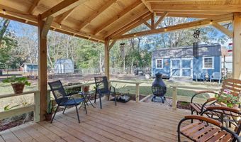 507 E Pine St, Atmore, AL 36502