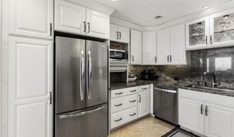 597 S Sierra 67, Solana Beach, CA 92075