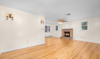 110 Coles Rd, Cromwell, CT 06416