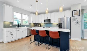 11043 Stetler St, Charlotte, NC 28204