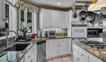 64629 Horseman Ln, Bend, OR 97703