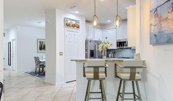 5539 SUNSET FALLS Dr, Apollo Beach, FL 33572