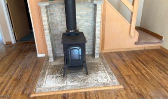 13 Dogwood Trl, Alloway, NJ 07462