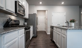 438 Auburn Sta, Auburn, GA 30011