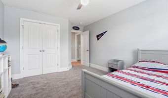 834 Winston Pines Dr, Aberdeen, NC 28315