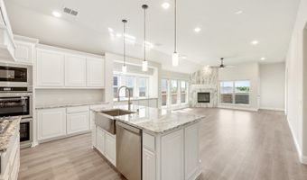 131 Kingfisher Ln, Aledo, TX 76008