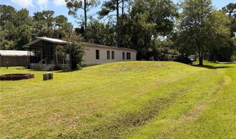 55643 LISA St, Astor, FL 32102