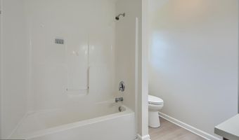 605 N PARADISE Rd N, Aberdeen, MD 21001