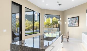 6816 E Stagecoach Pass, Carefree, AZ 85377