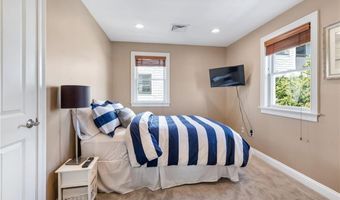 21 Brown And Howard Wharf, Newport, RI 02840