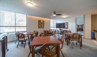 1000 Urlin Ave 209, Columbus, OH 43212