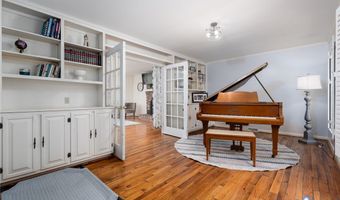 12289 Cedar Ln, Ashland, VA 23005