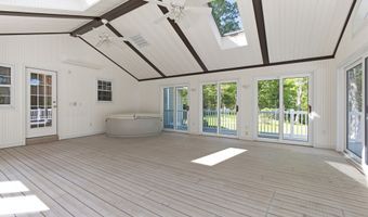70 Mahoney Rd, Colchester, CT 06415