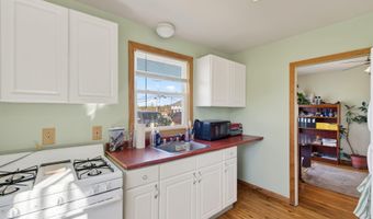 2386 N Belfast Ave, Augusta, ME 04330