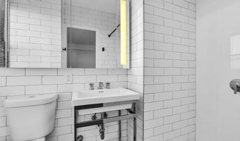 10 Ocean Blvd 4D, Atlantic Highlands, NJ 07716