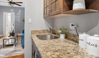 1125 MARYLAND Ave NE 6, Washington, DC 20002