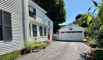 23 Holland St, Bangor, ME 04401