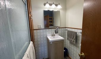 107 S State St, Bassett, NE 68714