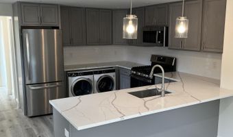 33 Lower Main St UPPER LEVEL, Aberdeen, NJ 07747