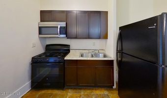 568 Park Ave Apt 2, Albany, NY 12208