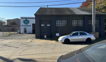 1 Field St, Avon By The Sea, NJ 07717