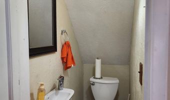 400 Cass St, Adair, IA 50002