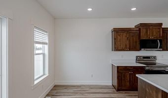 3034 Kalani Ct, Ammon, ID 83406