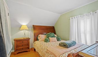 9 Victor St, Albany, NY 12206