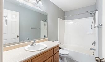 5399 Kodiak Trl, Auburn, IN 46706