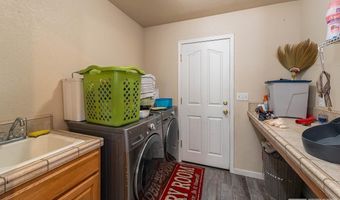 959 Julia Ln, Fernley, NV 89408