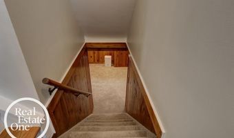 15560 Mclain Ave, Allen Park, MI 48101
