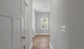 800 Lighthorse Cir, Aberdeen, NC 28315