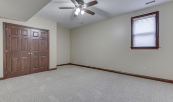 20 Forrests Edge Ct, Indianapolis, IN 46227