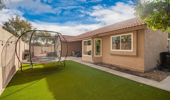 740 W SARAGOSA St, Chandler, AZ 85225